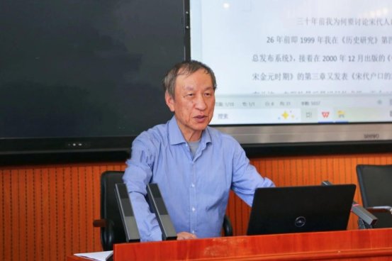 cd0ebcb2b25c42d00d4df97bb1c18f2a