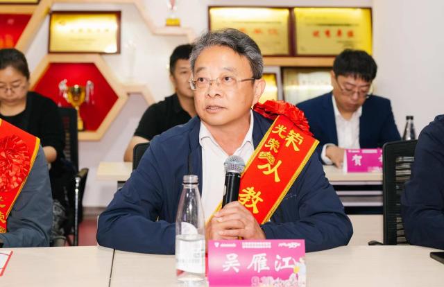 49e268064b031e6418071dea47668bd9